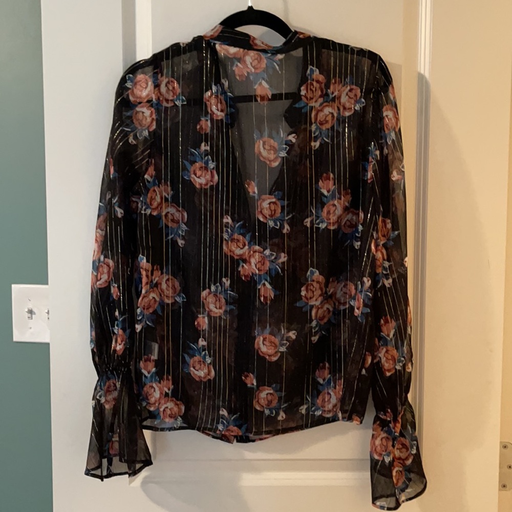 FLETCH by JoJo Fletcher Black Ruffle Top Size Large - Picture 2 of 6